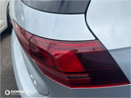 2025 Volkswagen Golf - photo 18