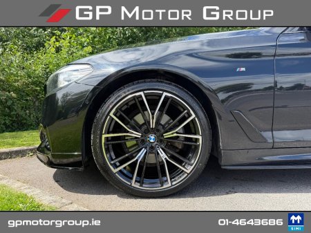 2020 BMW 5-Series - photo 16
