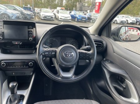 2024 Toyota Yaris - photo 9