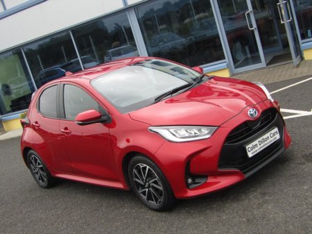 2023 Toyota Yaris - photo 2
