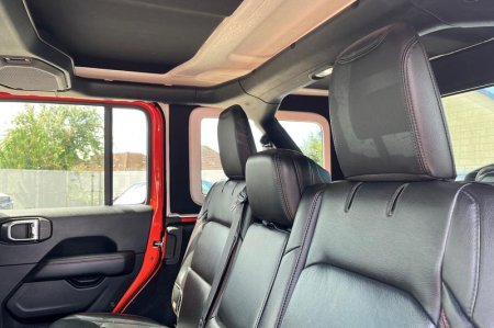 2019 Jeep Wrangler - photo 20