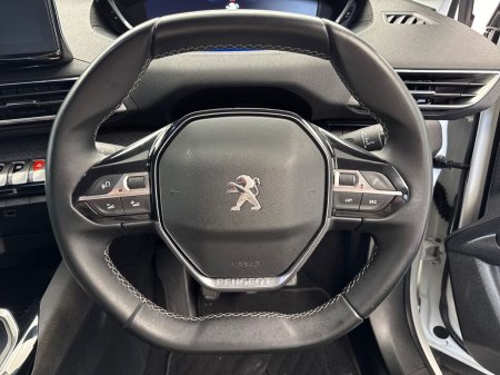 2021 Peugeot 5008 - photo 14