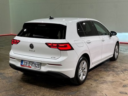 2023 Volkswagen Golf - photo 3