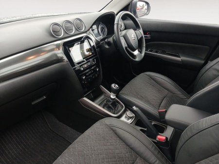 2025 Suzuki Vitara - photo 9