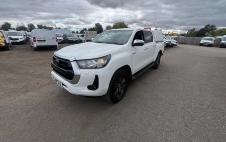 2023 Toyota Hilux - photo 9