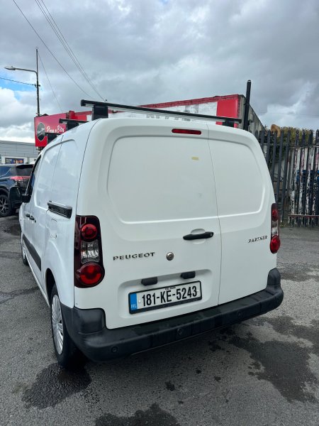 2018 Peugeot Partner - photo 15