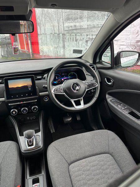 2022 Renault Zoe - photo 21
