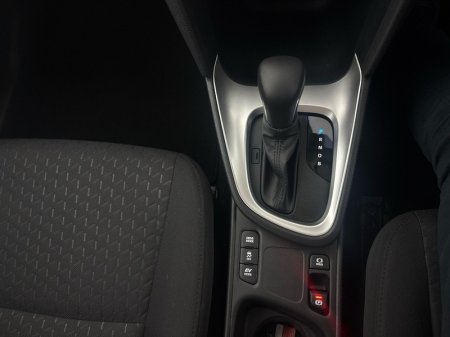 2026 Toyota Yaris Cross - photo 15