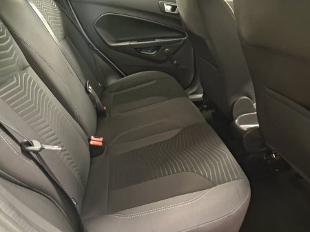 2014 Ford Fiesta - photo 8