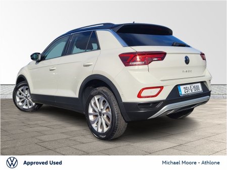 2025 Volkswagen T-Roc - photo 3