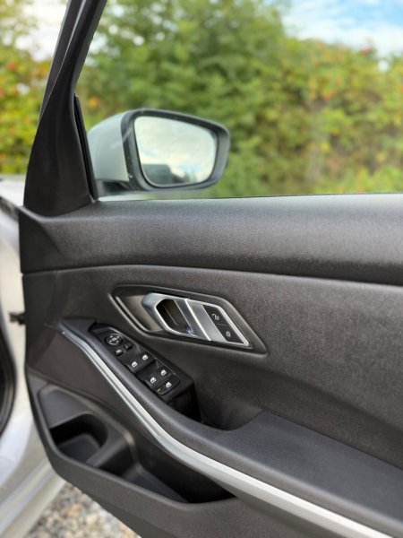 2019 BMW 3-Series - photo 20