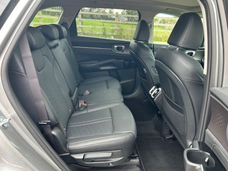 2026 Kia Sorento - photo 11
