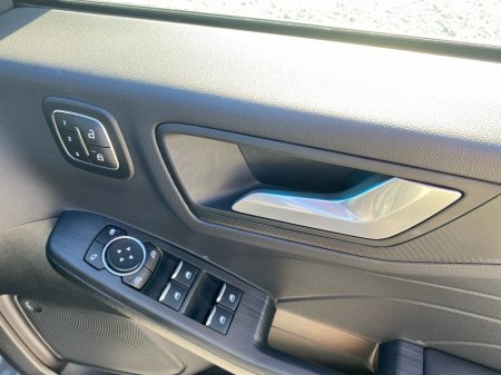 2026 Ford Kuga - photo 11