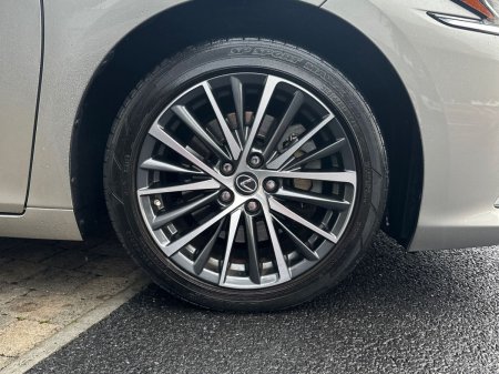 2023 Lexus ES - photo 4
