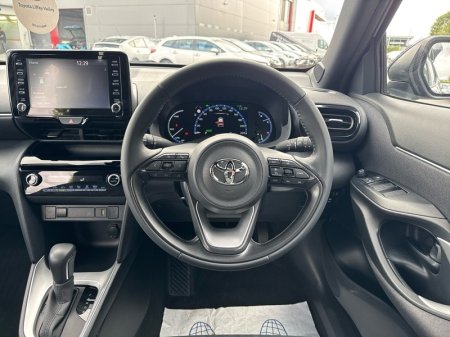 2023 Toyota Yaris Cross - photo 9