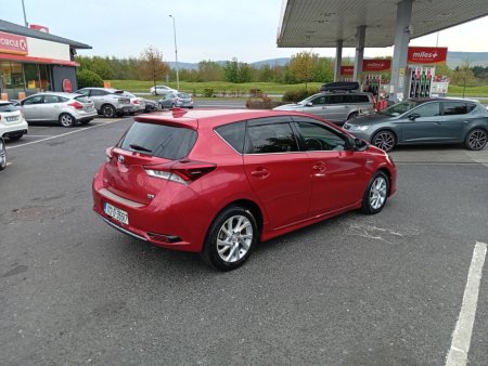 2017 Toyota Auris - photo 6