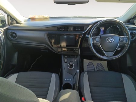 2018 Toyota Auris - photo 14