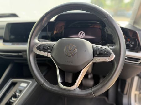 2023 Volkswagen Golf - photo 9