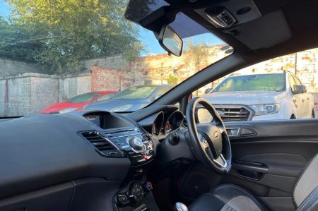 2017 Ford Fiesta - photo 18