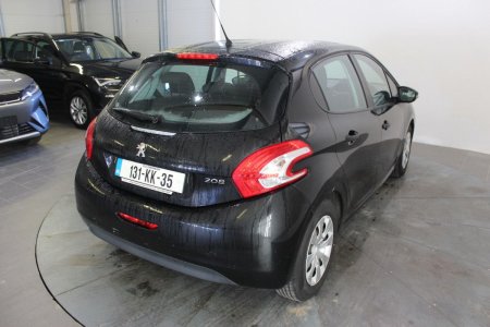 2013 Peugeot 208 - photo 17