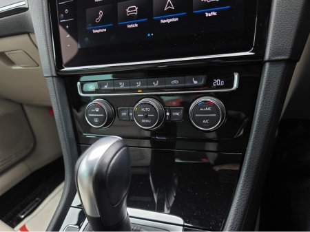 2019 Volkswagen Golf - photo 27