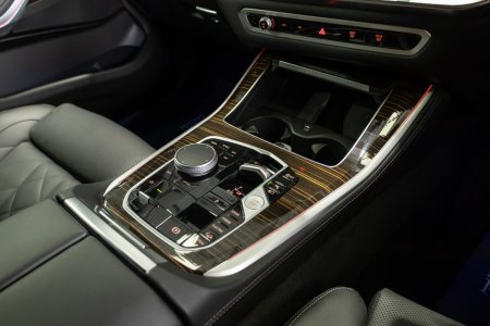 2025 BMW X5 - photo 17
