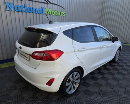 2020 Ford Fiesta - photo 3