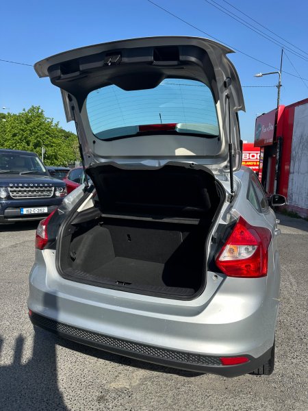 2012 Ford Focus - photo 24