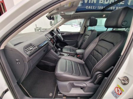 2020 Volkswagen Tiguan - photo 28