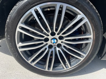 2019 BMW 5-Series - photo 7