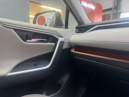 2025 Toyota RAV4 - photo 13