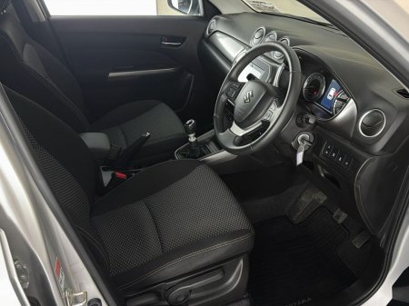 2024 Suzuki Vitara - photo 20