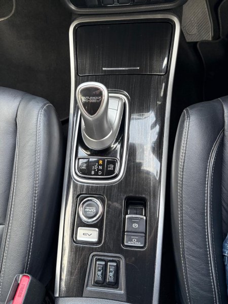 2018 Mitsubishi Outlander - photo 22