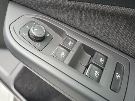 2022 Volkswagen Golf - photo 13