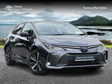 2026 Toyota Corolla COROLLA SALOON LUNA SPORT