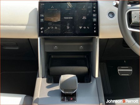 2026 Land Rover Discovery Sport - photo 11