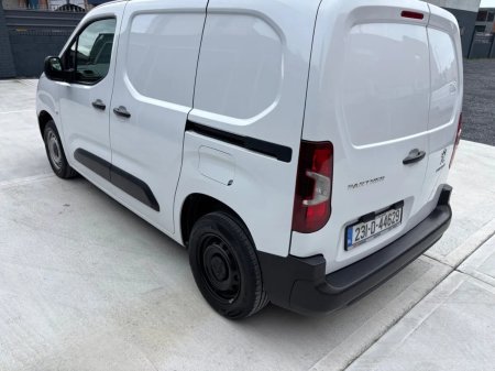 2023 Peugeot Partner - photo 11