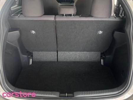 2021 Toyota Yaris - photo 18