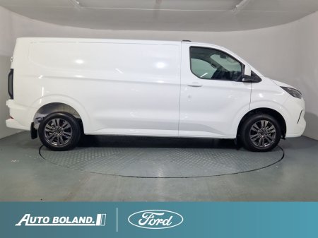 2026 Ford Transit Custom - photo 2