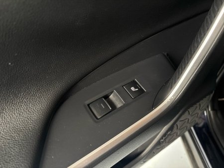 2022 Toyota RAV4 - photo 11