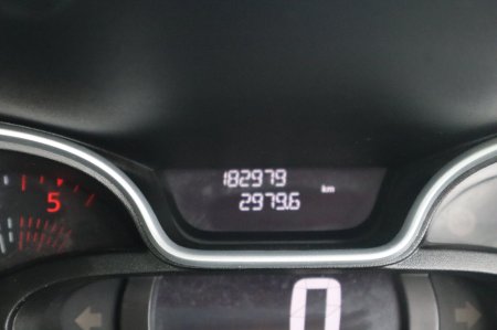 2021 Renault Trafic - photo 7