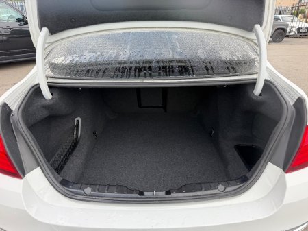 2015 BMW 5-Series - photo 28