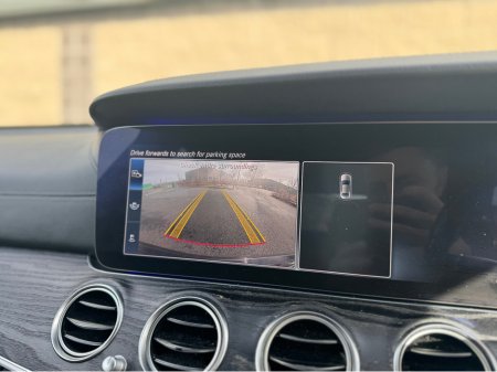2019 Mercedes-Benz E-Class - photo 22