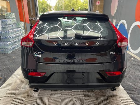 2018 Volvo V40 - photo 4