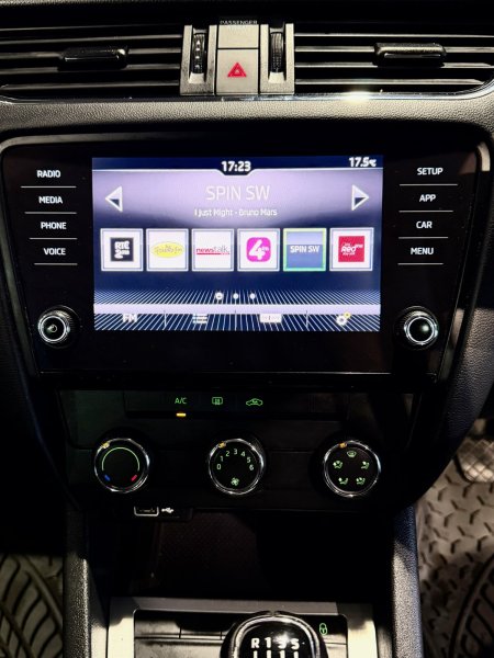 2019 Skoda Octavia - photo 14