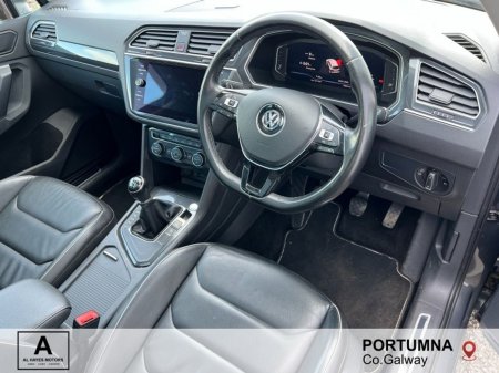 2020 Volkswagen Tiguan - photo 7