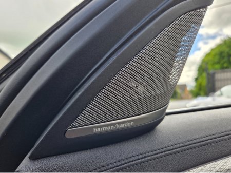 2019 BMW 5-Series - photo 17