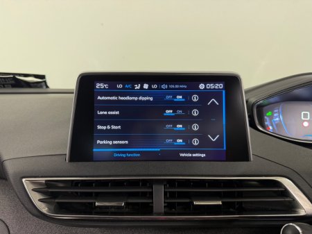 2018 Peugeot 5008 - photo 18