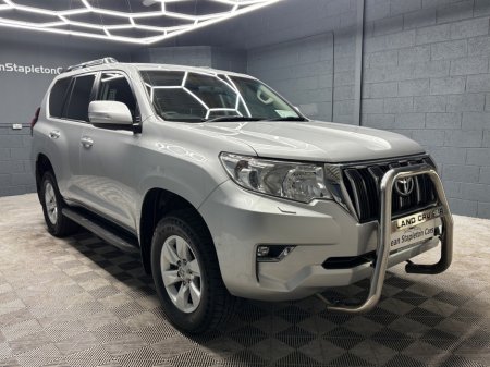 2020 Toyota Land Cruiser - photo 3