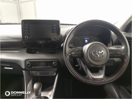 2023 Toyota Yaris - photo 6